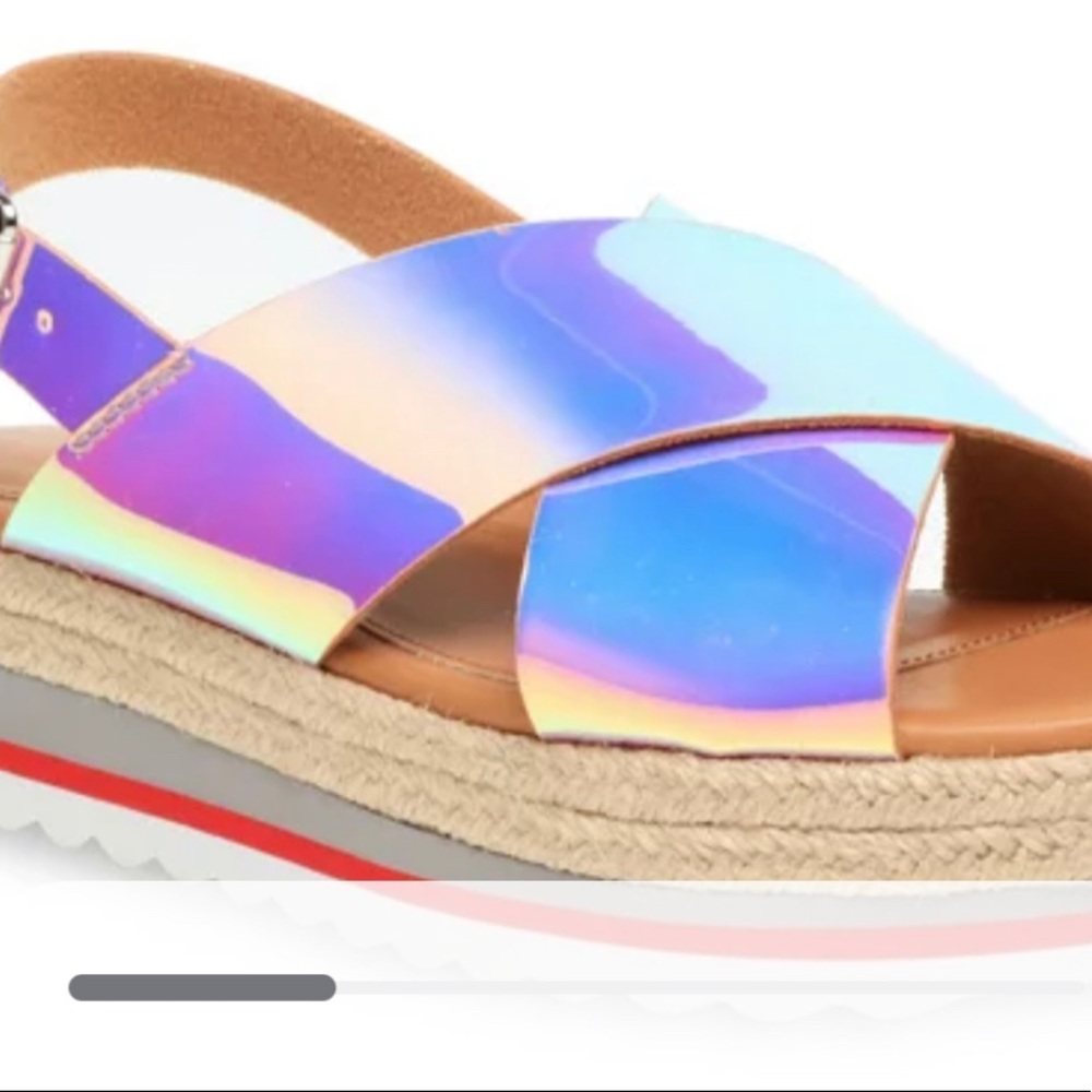 🍭 Time and Tru Women's Criss Cross Flatform Sandals Size 8